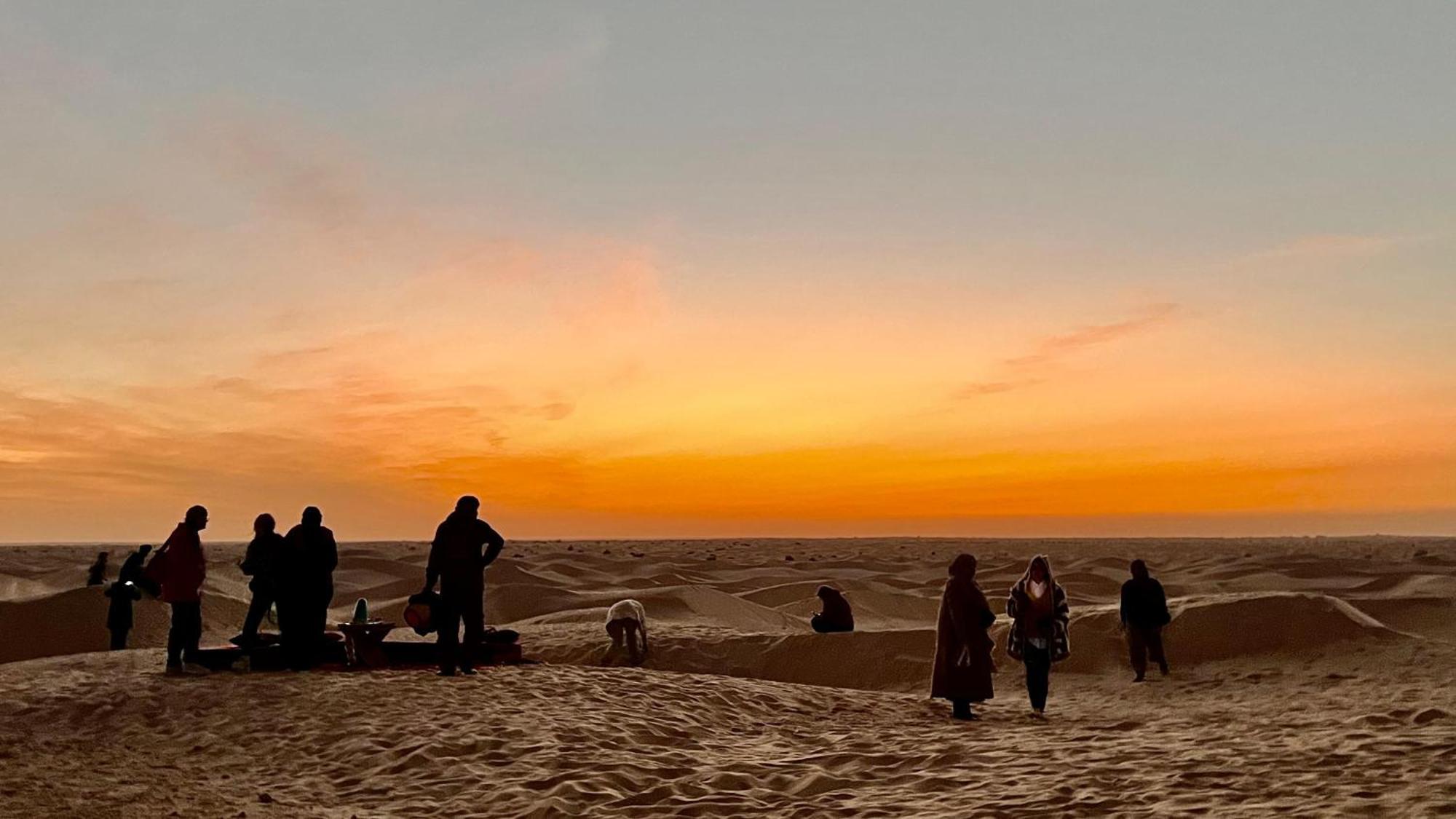 Luxury Camp Dunes Insolites Sabria Exterior photo